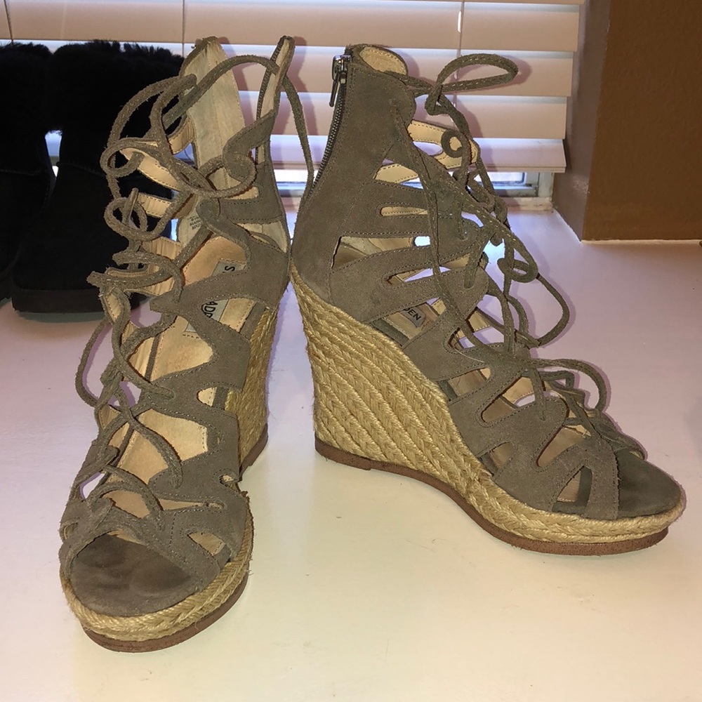 Women’s Steve madden heeled sandals